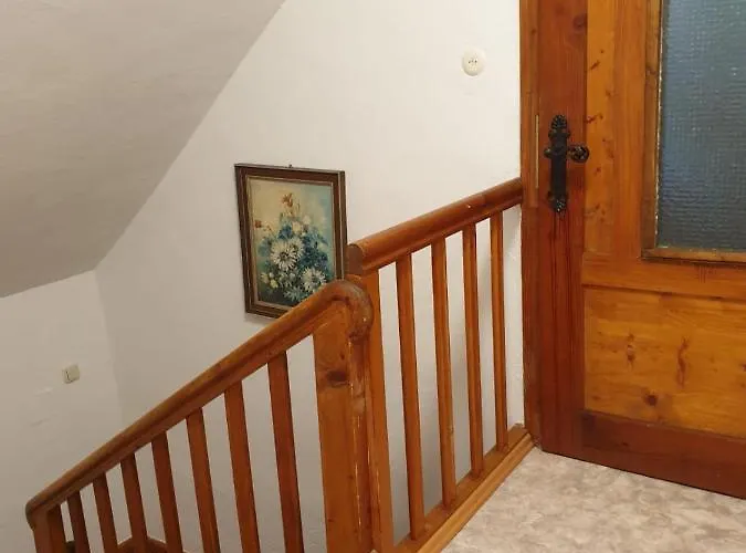 Dashausamsee 度假居 *